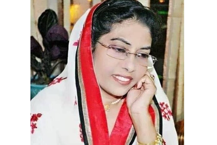 নী ল  আ লো